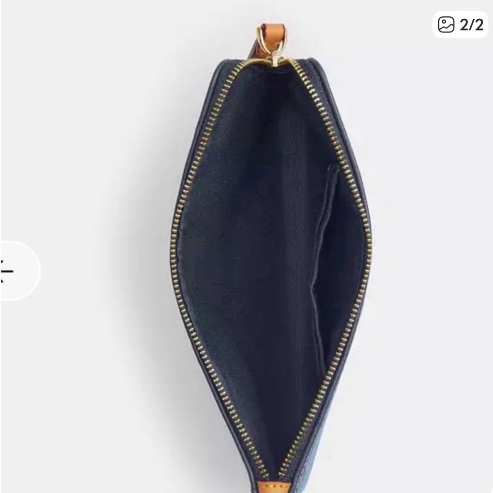 💙Coach NWT Blue Denim Large Corner Zip Wristlet with Gold Accents - Picture 2 of 7